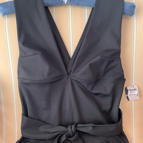 FREE PEOPLE MOVEMENT AFTER HOURS PLUNGE NECK JUMPSUIT IN BLACK SIZE MEDIUM - Picture 10 of 16